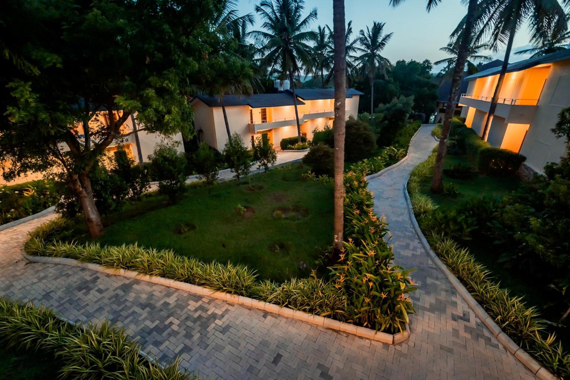 Commune18 Spa Resorts Chikmagalūr 외부 사진